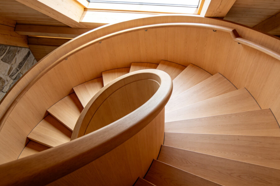 Escalier hélicoïdal ou double volée en bois